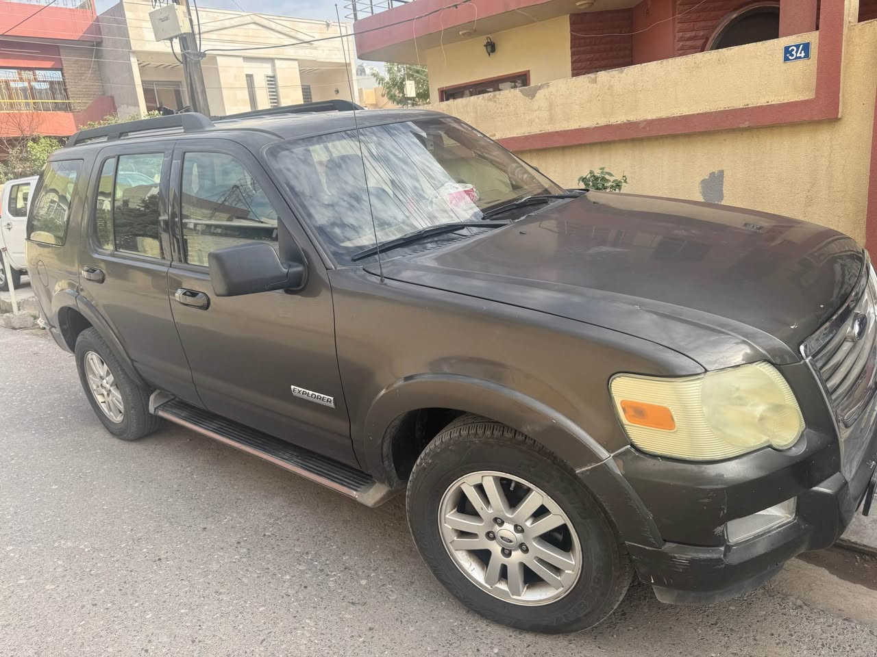سلام عليكم 
Ford Explorer 
مۆدێل 2008
خەلیجی
فوول مواسەفات 
3ڕیز کوشنە 
تەبرید مەرکەزی 
دەبڵ اکسل
ناوزەرد
بێ لێدران بێ ئێڕباگ
هەموو شتێکی بەشەرت
سعری96  وەرەقەو مەجالێکی برایانە
شوێن هەولێر
ژمارەتەلەفۆن ☎️
***********
***********
_____________________
سلام عليكم 
فورد اكسبلور 
موديل 2008
خليجي 
فول مواصفات 
7 راكب 
تبريد مركزي 
دفع رباعي 
دواخل اصفر 
سيارة بدون ضرر بدون صبغ 
سيارة جاهز گير معرك اكسل كلها بشرط
سعر 96 ورقة وبيها مجال للطيبين 
مكان اربيل 
رقم هاتف ☎️ 

***********
*********** أربيل, العراق
