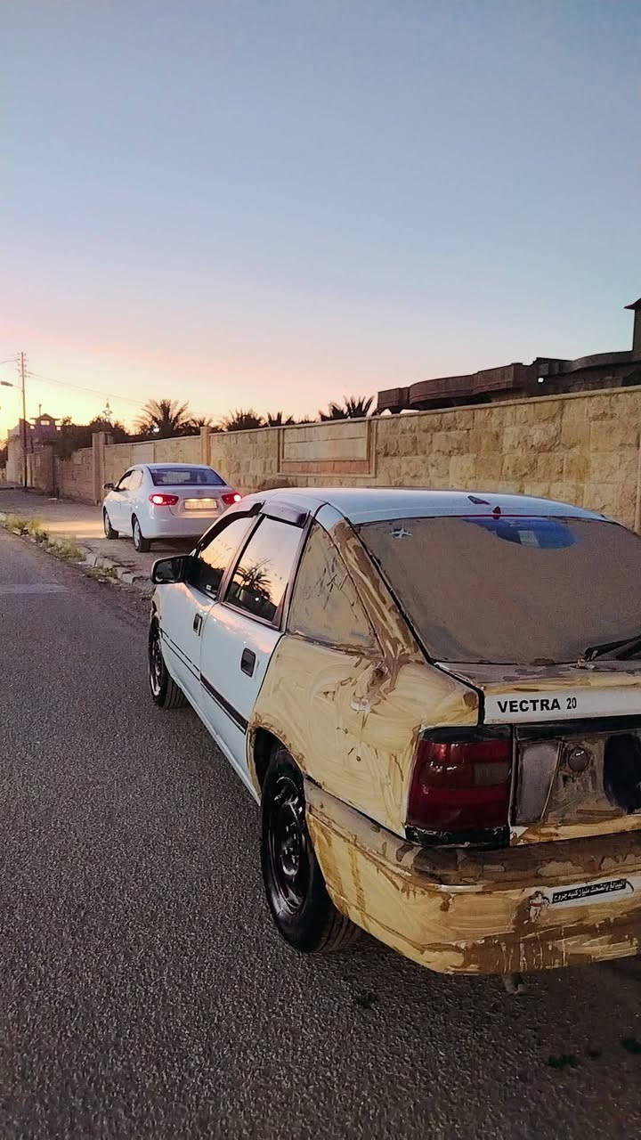 اوبل فكتره للبيع كل نقص مابيه كير ومحرك شرط 20)  يرهم مروس حسب القناعه


**إذا كنت صاحب هذا الإعلان وتريد حذفه لأي سبب، رجاءا أرسل رسالة إلى الدعم الفني**