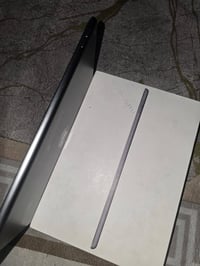 آيباد ٧ • نظيف • شغال