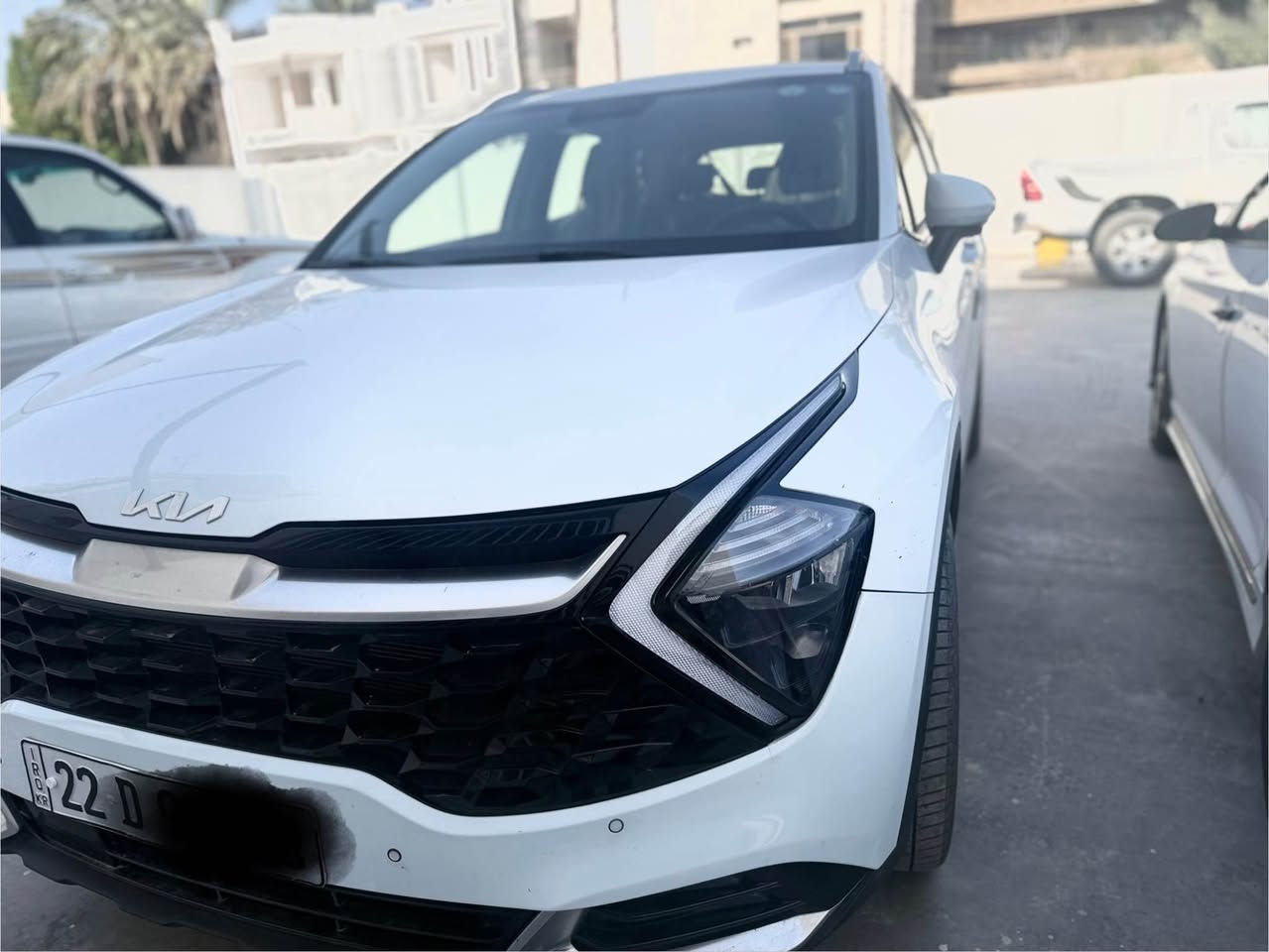 السلام عليكم سبورتج 2024 وكالة نم 
1- مواصفات فول عدا الفتحة 
2- مكينة 2000 دوش 
3- ماشية 17 الف 
4- كشنات هيتر + ستيرن هيتر + جطة كهرباء + كشنات 2 كهرباء 
5- رقم اربيل سيارة 
6- ملاحظة (( ربع بنيد بيها من اخذتها صبغ بدون اي ضرر داخلي مكفولة سطحي ربع بنيد والسونار يمك بالصور )) 
7- اما بخصوص الصورة الاخيرة ضربة بالصندوق صارت بيدي هاي ضربة كما موضح بالصور بدلت صندوق كامل من الوكالة للامانة سعرة 24 ورقة كامل يعني اذا تاخذها سونار ميبين بس للامانة فقط 
(( مكان سيارة بالحارثية رايدها 21$ بيها مجال جدا بسيط للاستفسار اكثر الاتصال على الرقم *********** وشكرا بغداد, العراق
