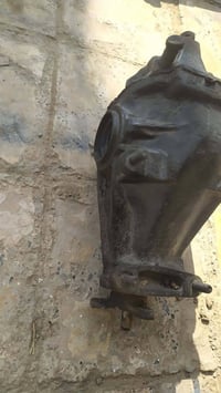 اكسل للبيع  مارسدس جانبو رئاسي موديل 1983جدا نضيف الاتصال 07810827528