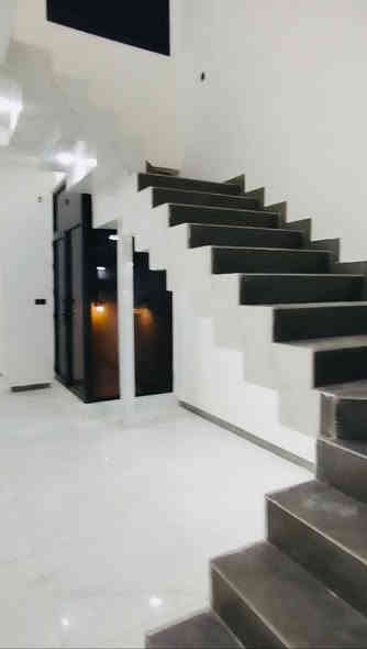 بيتين طبك للبيع VIP مساحة البيت الواحد ١٥٠ م الوجة ٧ ونص طابو أسهم قرب مستشفى التركي ألبيت كما موضح بصور ديكور مغربي شغل درجه أولى فول موصفات ط -١ غرفتين نوم وصالة ومطبخ وستقبال وصحيات 
ط٢- غرف نوم عدد٢ وصالة وصحيات  شغل هندسي السعر وباقي التفاصيل عل خاص  🚦🚦🚦🚦🚦🔥عندك بيت للبيع🔥
عندك قطعة للبيع اي مقاطعة ♦️بستان للبيع  -الشراي يمنه وتدلل 
🏩 -  بناية تجاري الناصرية حصرًا 🏡
@( 🧿 
للمزيد من المعلومات يمكنكم التواصل معنا☎️ ***********
 راسلنه واحنه بخدمتك مكتب القنديل الذهبي للعقار حي اور مقابل صيدلية الجبل
