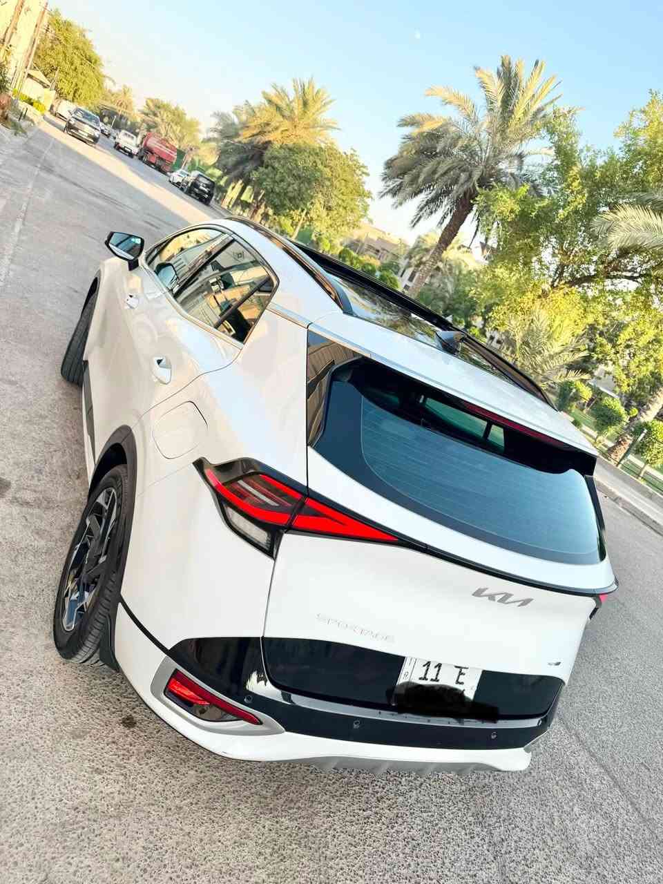سبورتج جيتي لاين 2024 فول 1/1 
بصمة بنوراما كشن 2كشن كهرباء مري شفط رادارات 360 درجة حساسات امامي خلفي جنطة كهرباء بصمة عدد2 لد امامي خلفي زنون بلادي كشن ستيرين دتفئة شاشة كبيرة متصلة هند بريك بصمة وباقي الموصفات المعروفة ستيرين حرف D مغلق للداخل ppf
ماشية 20الف كيلو جديدة جداً مكفولة من بارد وصبغ كفالة كير محرك  السعر233 وبي مجال
***********
السيدية حي العلام
