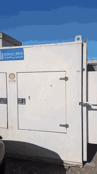 مستعمل • شغّال • عيب بسيط