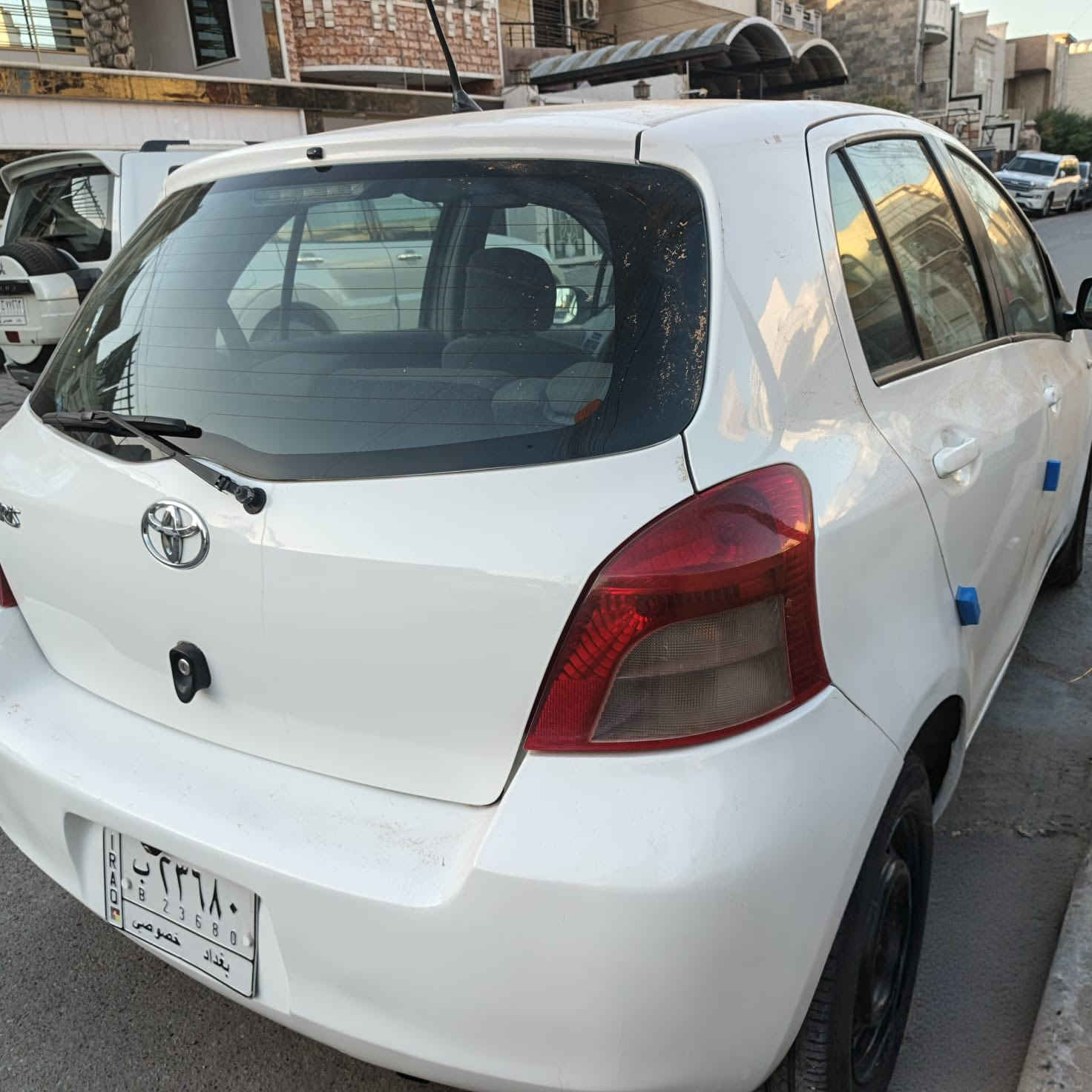 السلام عليكم.. تويوتا يارس مديل ٢٠٠٦ بأسمي تحويل ثاني يوم كلهه بلاديه من دواخل المحرك وداخل السياره و كير محرك وتدفئه وتبريد وصدر وتايرات كلهن كفاله وشاشه وكاميرا مصبوغه عام اثر شخوط يعني بدون دواخل وشواصي مكفولات ب ٧٢ وبيهه مجال 
الاعظميه الضباط ***********
