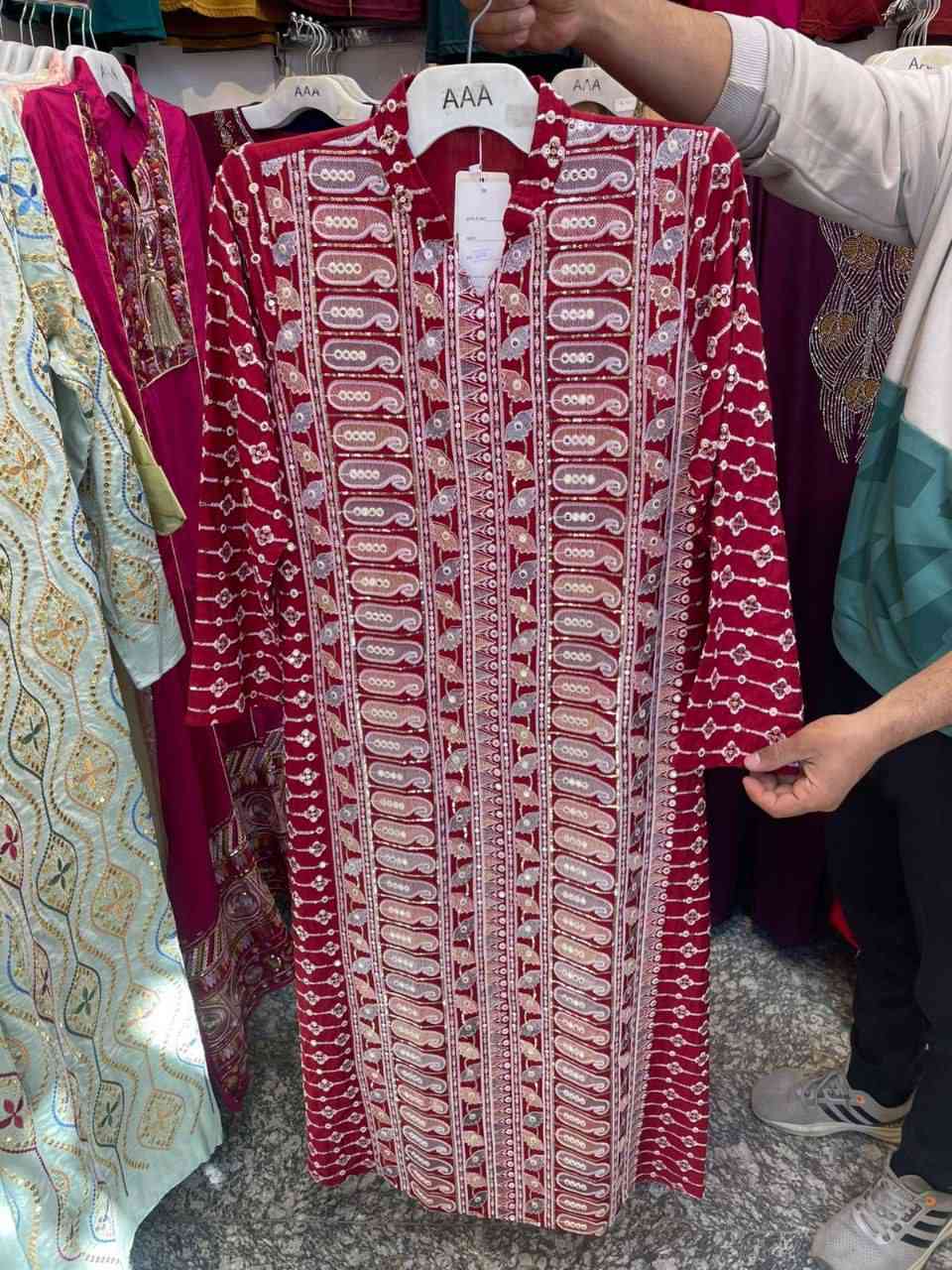 دراعات كويتي خامه لنن درجه اولى 
شغل بلك وتطريز 

قياسات 
L XL XXL


**إذا كنت صاحب هذا الإعلان وتريد حذفه لأي سبب، رجاءا أرسل رسالة إلى الدعم الفني**