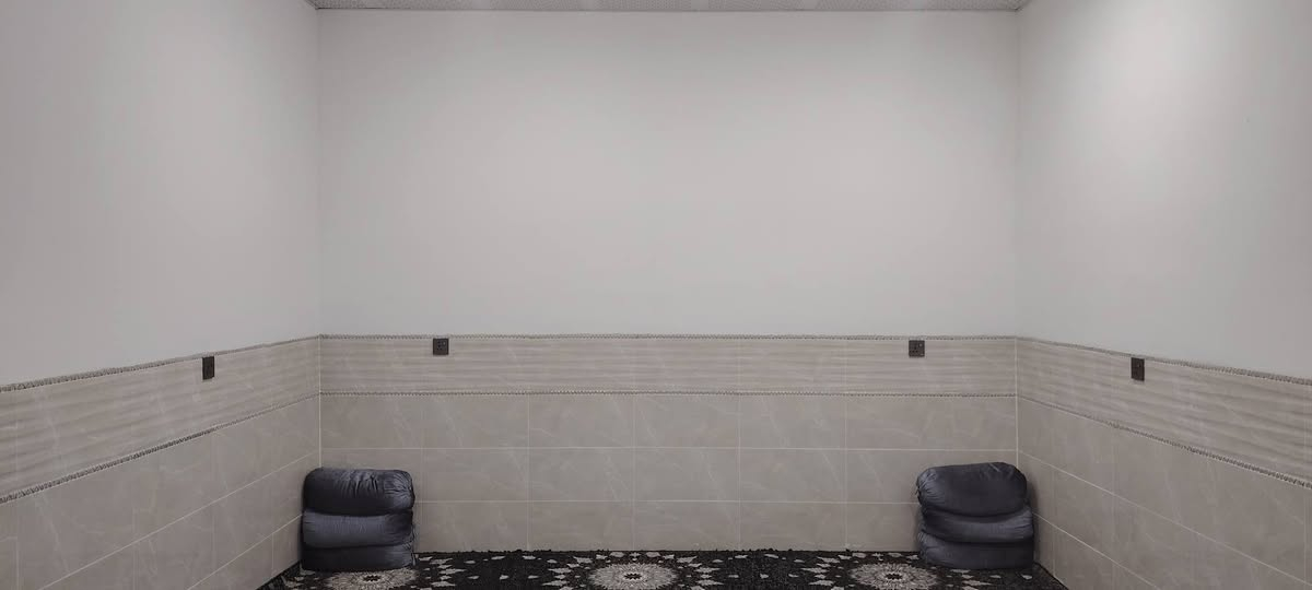 رقم اعلان۲۰۲۸
نوع عقار رقم زراعي
دارللبيع۲۰۰متركركوك بنجاعلي قريب جامع خالد بن وليد منطقة فول خدمات شارع عريض وتبليط قريب من سوق بنجاعلي  
يتكون بيت بي محل
غرفتين نوم
استقبال
مطبخ
صحيات
هول
درج داخلي 
بيتونه
كراج سياره
للاستفسار
۰۷٥۰۳٦۳۹۲٥۸واتساب
۰۷۷۰۱۳۳۰٤٥٥فايبر
عقارات كولان في كركوك
