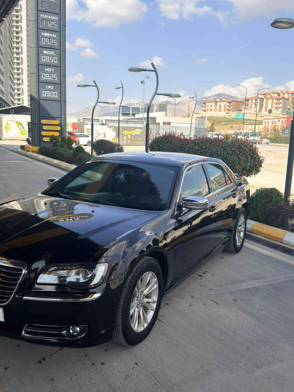 مکان سلیمانیە    ***********📞📞☎️☎️

سیارە اوباما مدیل ٢٠١٢ لون اسود  مواصفات تورينگ 
سیارە وارد یجی کلین تایتل اهنا بی اقل من شبر صبغ  سوينا سارة مكفولة تحويل وكالة غرامة شرط السليمانية, العراق
