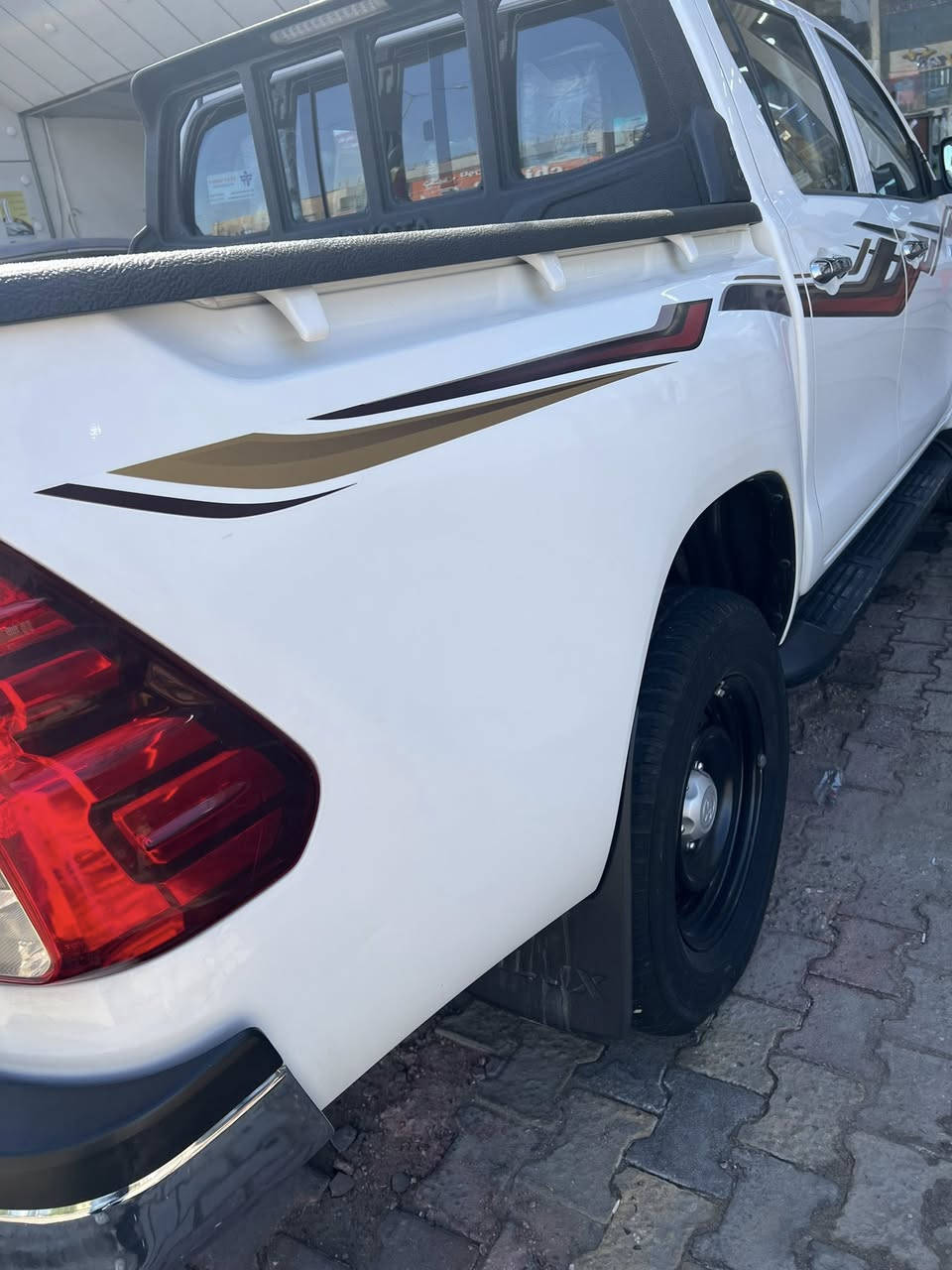 للبيع هايلوكس فور ويل 2020 – كاز
السيارة بحالة ممتازة ونظيفة جداً
كفالة عامة
استخدام شخصي ومشتراها زيرو
كل شي عالبلاد وما بيها أي ملاحظات
لوحات أربيل
السنوية منتهية
الممشى: 122,000 كم
السعر: 270 ورقة

📍 المكان: البصرة – المركز
📞 رقم الهاتف: ***********
