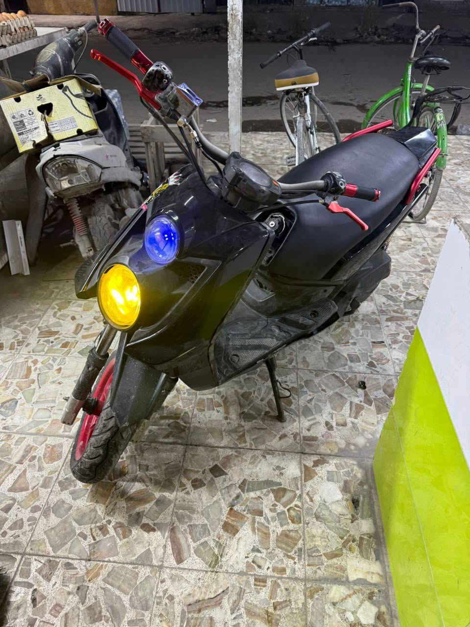 جبلي حلوه نضيفه تجي تفحص بيدك مكاني بغداد مدينه الصدر ***********
