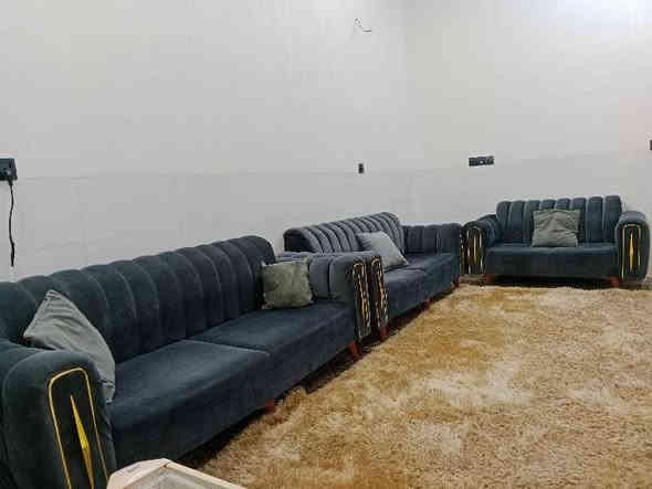 تخم 9 مقاعد تكمة تفصال ثكيل نضيف كلش وحلو  العنوان بغداد *********** بيه واتساب
