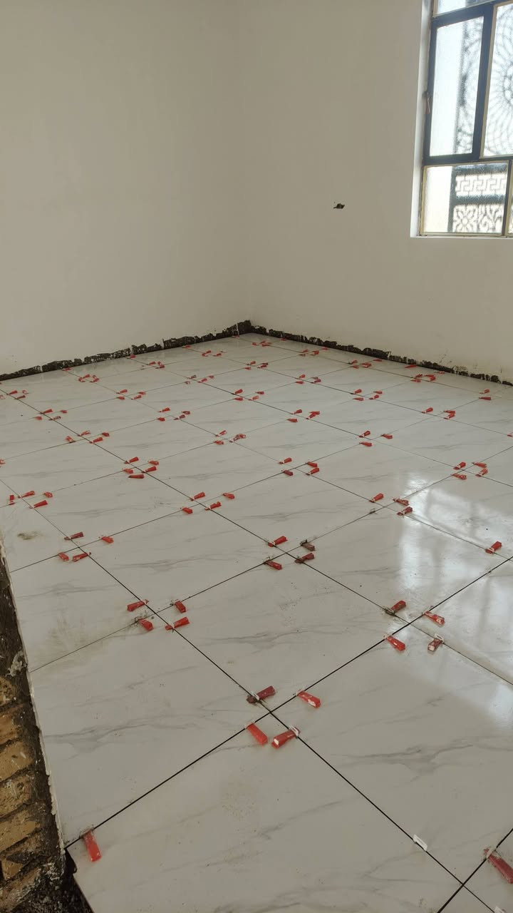 السلام عليكم عمل سيراميك شغل درجه ستلام مهندس 
*********** ابو مهدي داخل وخارج السماوه اشتغل
