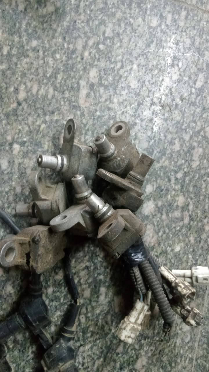 سلام عليكم اكو  دشلي كير بطه ونجي وماف سنسر وتيبيس بطه وجوزات كير ونجي ميكانيك محموعه كله على 7 الف الفطعه كل بدون مفرد لاتصال
***********
*********** واتساب
