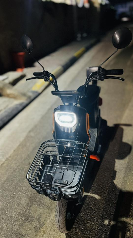 دراجة شحن حجم 16 اسمهه I bike  شركة الريان نظيفة جداً  للتواصل الاتصال على الرقم بي واتساب 

***********
المواصفات
لايت امامي بومه اربع عدسات
بريكات امامي خلفي دسك 
دبلات الامامي دهن والخلفي غاز
اربع بطاريات 16vفولت جديد
ملف 550حقيقي
السرعه45حقيقي
