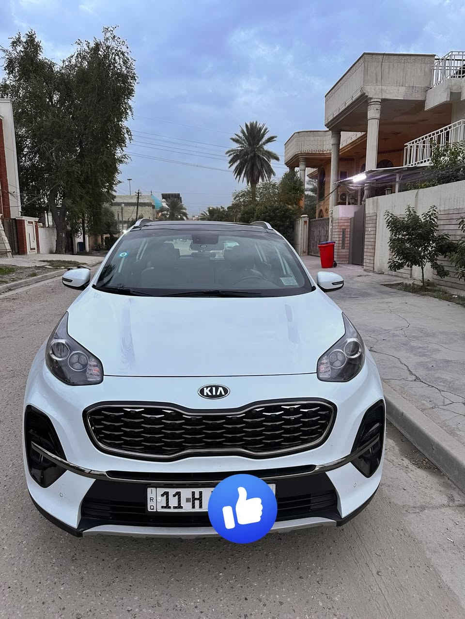 السلام وعليكم
كيا سبورتج موديل ٢٠٢١ جيتي لاين
ماشية ٧٠ كم
رقم بغداد سيارة بيه قطعه صبغ فقط 
مكان السيارة الغزالية 
السعر ٢١٥ بيه مجال شي بسط جدا
***********
