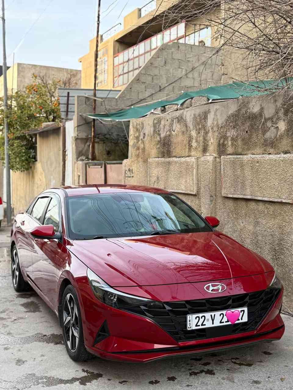 السلام عليكم
النترا 2023 لون ماروني 

فول عدا الفتحة 

سياره رقم اربيل ترقيم وهزة جديد باسمي 

ضررها موضع بصور سطحي وكلش بسيط 

لا ايرباك لا شواصي ولا دواخل شرط كير ومحرك 

 محرك 20 دوش دبل نوزل بدون دوانز 

كير cvt 

سياره ماشية 26الف ميل 

جديدا مال بيت 

مواصفات السيارة 🔥 

شاشة متصلة

كار بلي واندويد اوتو 

شاحن لاسلكي￼ 

بصمة تشغيل 

بصمة دخول 

ترحيب عندً الاقتراب 

تشغيل عن بعد 

عداد كيلومتر  دجتل يتغير حسب القياده

 4انضمة للقيادة /Smart /Sport/ S sport /Normal 

صندوق ذكي يفتح عند الاقتراب 

اوتو هولد 

هند بريك بصمة 

لايت عدسة عالي ناصي 

تبريد لمس منفصل للراكب والسايق 

كامرة 360 دوارة 

رادار امامي 

رادار خلفي 

رادار جانبي 

قيادة ثاتية 

تحديد مسار 

ستوب تلقائي عند الاقتراب من سياره او الاشخاص 

نقاط عمياء بلمري 

كشنات هيتر 

سماعات 🔊🔊

جام اوتو 

لد نهاري 

سياره بعد بيها هواي  مواصفات 

سعر 170 وبي مجال بسيط 

مكاني موصل الايسر 

***********
