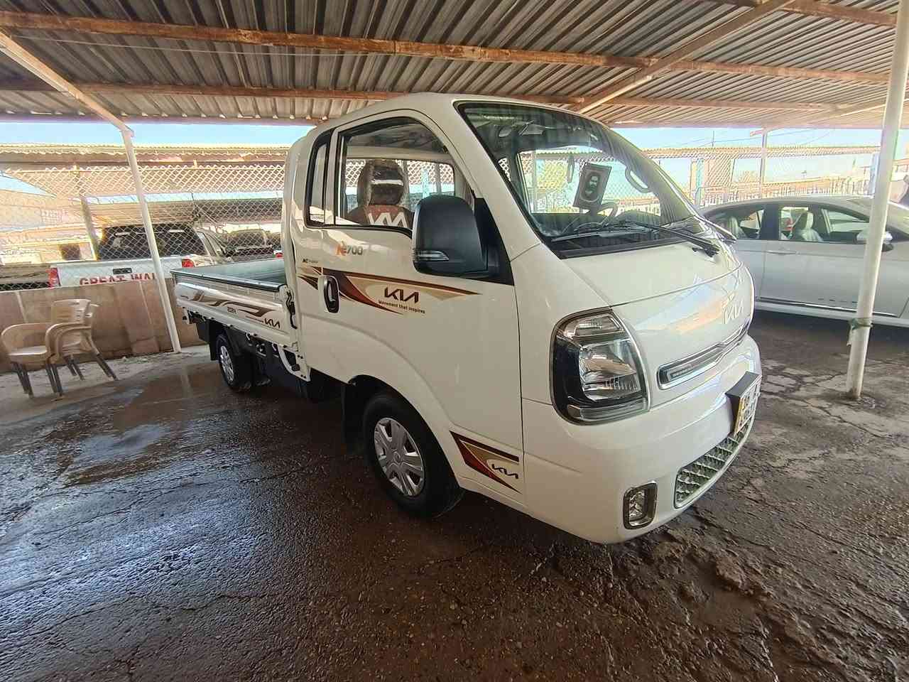 السلام عليكم للبيع كيا بنكو نثية محرك 2700 موديل 2024 مكفولة من الصبغ والتبديل رقم قادسية انكليزي تحويل ثاني يوم جاهزه العنوان الديوانية السعر 155 وبيها مجال بسيط استفسار ع الرقم ***********
