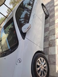 سياره للبيع بيوادي ٢٠١٣ كفاله عامه سياره كير عادي مكينه كير تبريد كهرب...