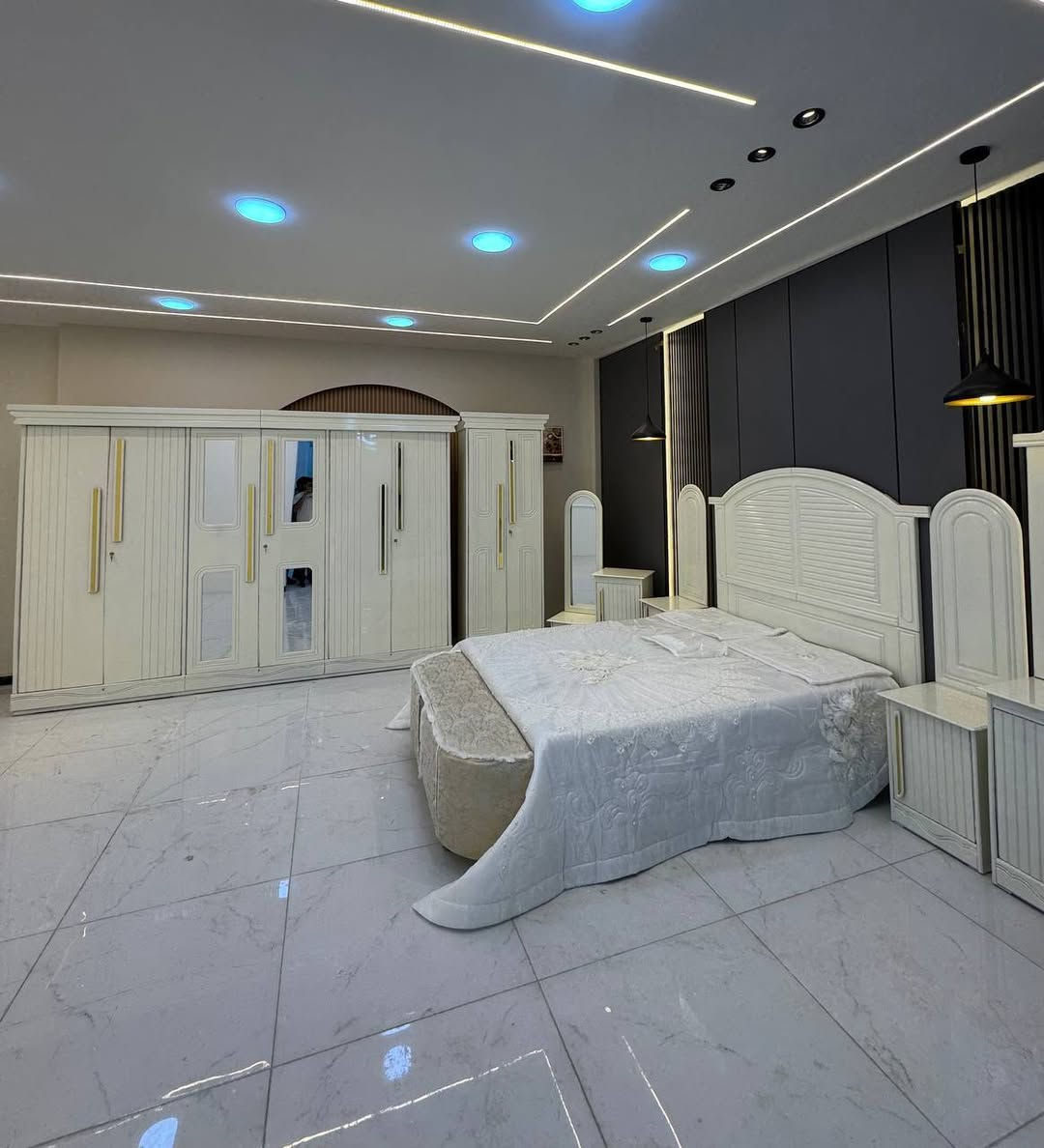 حصرياً الموديل الجديد والمميز
نجاره قتصاديه 🛌

متكونه من 9 قطع مميزه 

الكنتور ارتفاع 240 طول 320 

مع الزاويه مجموع الطول 4 امتار 

السمك الخارجي للغرفه 5 ملم انديف

والسمك الداخلي 3 ملم معاكس ابيض

السعر مليون دينار فقط 😍

سعر الشازلون الخزان 75 الف 

سعر الشازلون المقعد 50 الف 

متوفر توصيل وشد لكافة محافضات العراق 🇮🇶
#غرفة_اخشاب_صاج #غرف_نوم #ديكور_غرف_نوم #غرف_عراقية #عرسان_زواج


**إذا كنت صاحب هذا الإعلان وتريد حذفه لأي سبب، رجاءا أرسل رسالة إلى الدعم الفني**