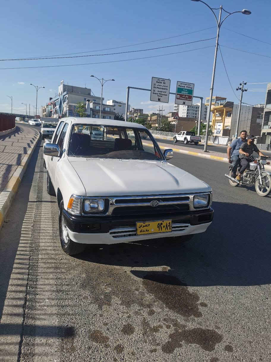 تۆیۆتا هایلۆکس 1990 یابانی
ئاڕمی  کۆن  دو سەنەوی لەگەڵە 
بەشەرتی ئەوەلیات و خرامە  ماڵی مەدەنی بە شەرت   هەموو گیانی بەشەرت  ماڵی دۆستە
ڕزیوی بڕاوە بە شەرت. چرکەی تیا نییە
گێڕ و مەکینەی. برخوی با نەدراوە    3 وای یابانی.  بیلادی    چرکەی تیا نییە   6 گێڕە. ئەکسل بەشەرت. بیانو بڕە  سەیارەی دەستی خۆمە ئی  بازاڕ نییە   نرخی  29 مەجالێکی زۆز زۆر کەم. فرۆشیار م   شوێن سلێمانی
*********** السليمانية, العراق
