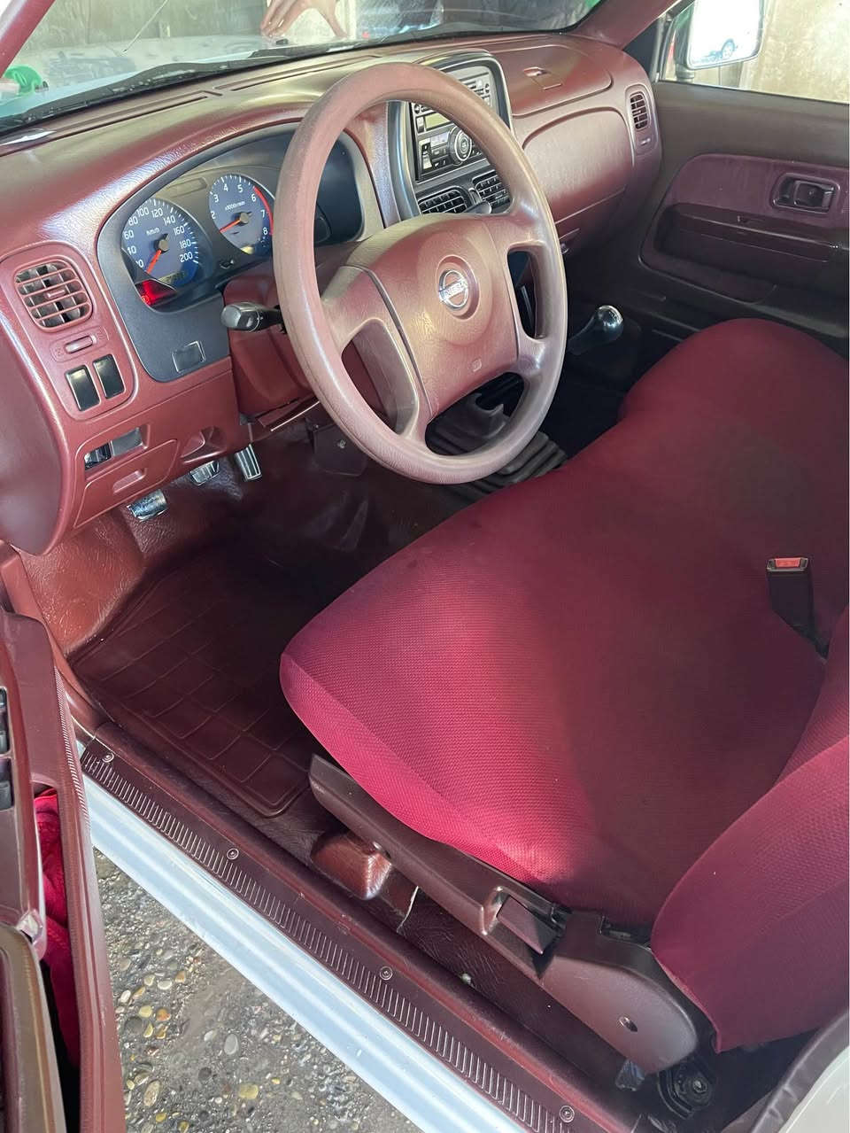 نيسان دةبل 
مؤديل 2012
ياباني
بئ بؤياخ
سةنةوي تازةية
يةك دينار مصرفي نيية
سعري 
١٣٩گةلا
شوين 
سيدصادق
***********
*********** حلبجة, السليمانية
