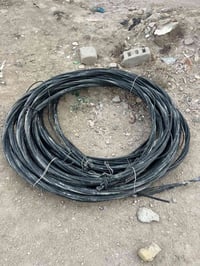 ضفائر • ٣٠سم/٢٥سم • مستعملة نضيفه