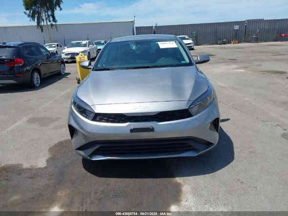 🇮🇶🇺🇸 فرصة مميزة لأصحاب كتب الشهداء 🇮🇶🇺🇸
اعلان مزاد
السعر بيع مباشر : 6,975 $
تاريخ المزاد يوم : 2025/12/8
نوع السيارة:  KIA FORTE LXS 2024
#يمكن_إدخالها_بكتاب_ذوي #الشهداء
#او_شحنها #إلى_الأمارات
#إقليم_كردستان 
#العقبة
#ام_قصر
الضرر كما موضح بالصور
📍 العنوان : الموصل حي الوحده الشارع العام قرب دائرة اللجان الطبية 
📞 : ***********
📞 : ***********
📞 : ***********
#مزاد_الامين_للسيارات_الامريكية_
