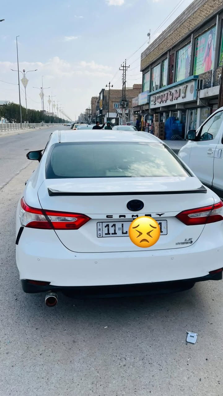 البيع او مراوس بستاركس 9/10 مسكر 
كامري هايبرد مرمزه 19/22
سياره فقط صبغ حزام بدون قماره 
كير ومكينه وبطاريه كفاله 
فول ماعده فتحه 
سياره تحكم استرين
حساسات
زنون 
شاشه كار بلي كبيره
دواخل جلد 
تبريد ثلج كهربائي 
سياره ابد ماتصرف تناكي 40 لتر 
سياره حداديه جاهزه 
مكاني الناصريه ***********
