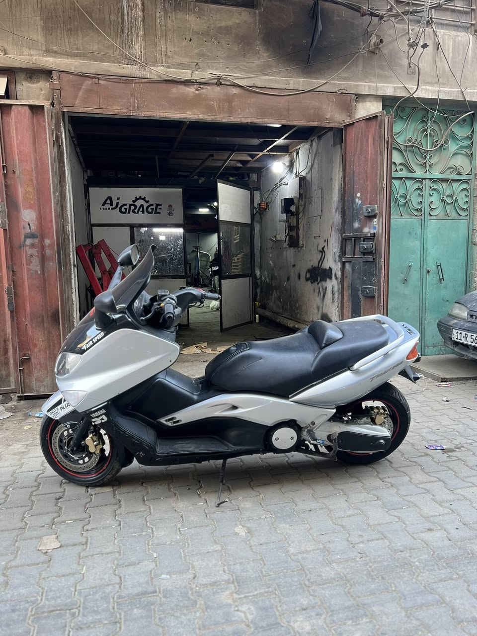 للبيع تي ماكس 2007 ماشيه 34 الف مكينه مكفوله مكاني بغداد بارك السعدون *********** السعر 17 ورقه نازله من معرض كلش وكلاشي بيهه ملاحضات بل كفر
