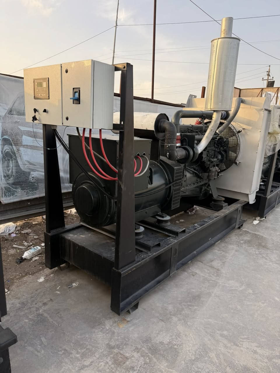 السلام عليكم
سكانيه ١١٣ بم ٨٨ طبك جديد مكينه اوربيه شرط الشغل

توليد 300 كيفي

بم كهربائي فول حمايه 

العنوان واسط الكوت 

اللاستفسار ***********
