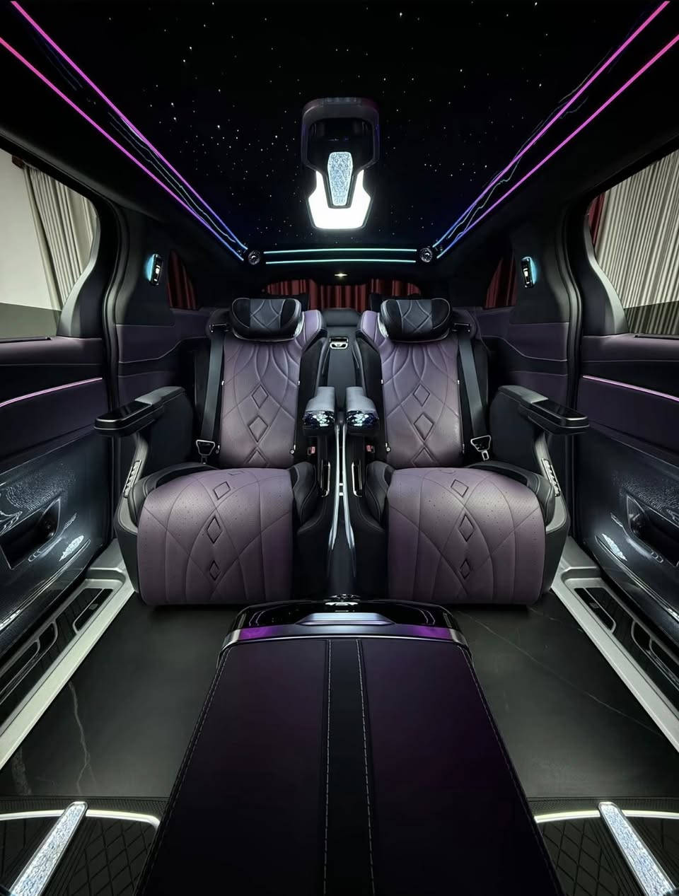 If you are interested in purchasing a car, please contact me.
The whole set of finished products can be exported, with one-stop service. 
WA +86 18819643555


**إذا كنت صاحب هذا الإعلان وتريد حذفه لأي سبب، رجاءا أرسل رسالة إلى الدعم الفني**
