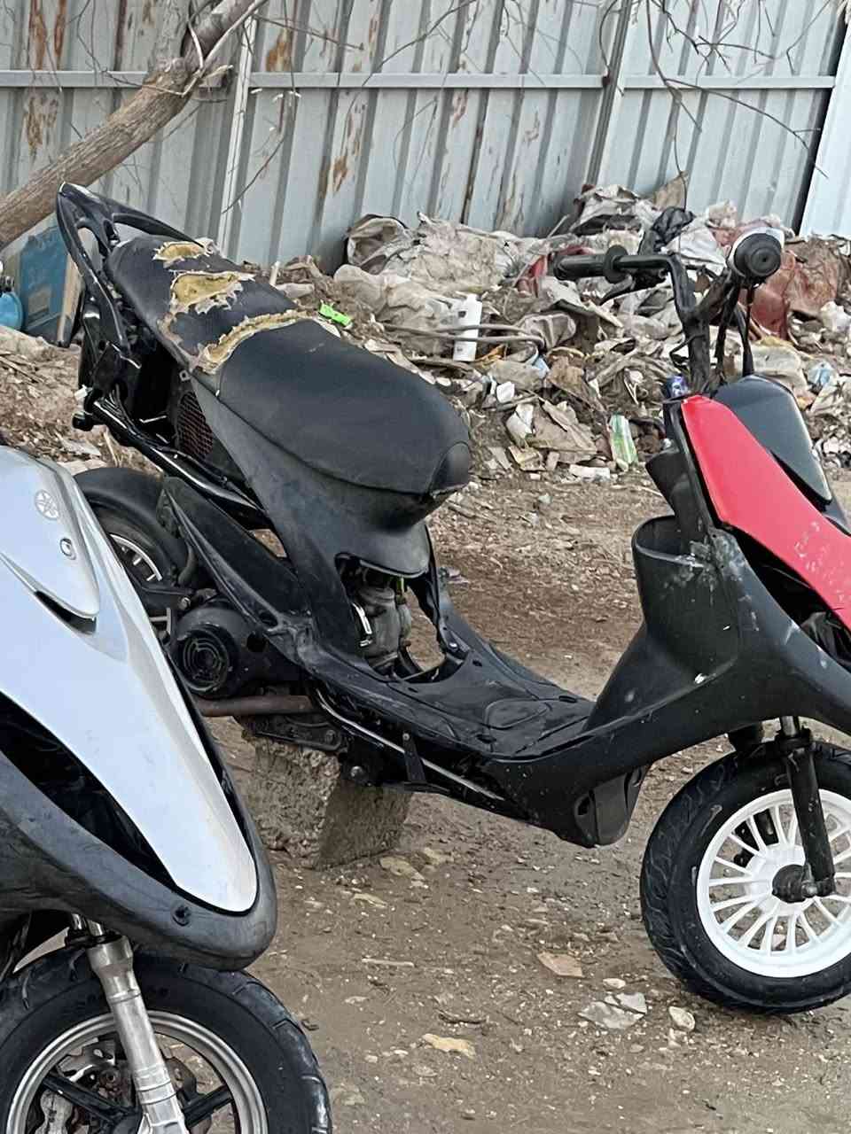 سلام عليكم ماكس عدله دراجه 55وكلجات رياصي شلعه ومعدل لبيع 325 وبيه مجال


**إذا كنت صاحب هذا الإعلان وتريد حذفه لأي سبب، رجاءا أرسل رسالة إلى الدعم الفني**