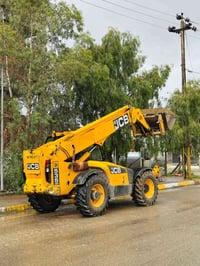 رافعه شفل جيسبي موديل 2005  مكفوله من كلشي  ونضافه نفس الي بصوره تخم ت...