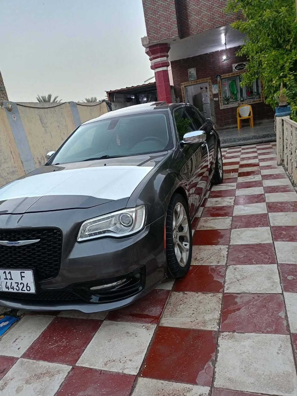 السلام عليكم 

أوباما للبيع موديل 16 أصل وارد امريكي حادث مال أمريكا موجود بالمنشور فقط بس حادث مكينه 3600 كير حداديه تبريد تخم تاير كله جديد مابيها كل نقص فول واحد عل واحد رقم بغداد باسمي انكليزي ماشيه 150 

السعر: 178 وبيه مجال 
مكاني :بابل 
للاستفسار:***********
