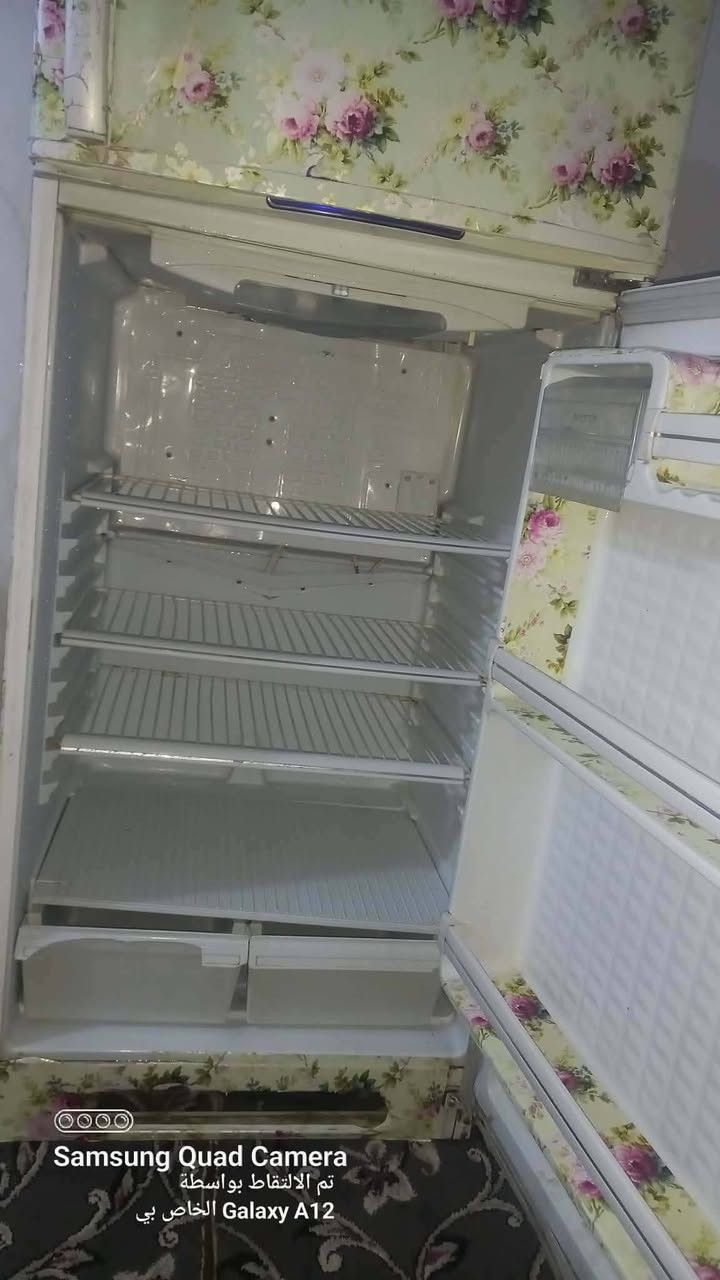 ثلاجه 16قدم للبيع165الف للبيع مستعمله شغاله الاتصال على الرقم *********** اوالتواصل عالواتساب المكان الحقلانيه
