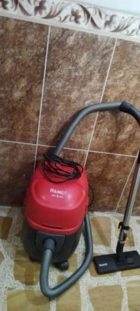 مكنسه ماركه رامكو  جميع ملحقاته موجوده السعر 50 بيها مجال ‏‪0773 704 9...