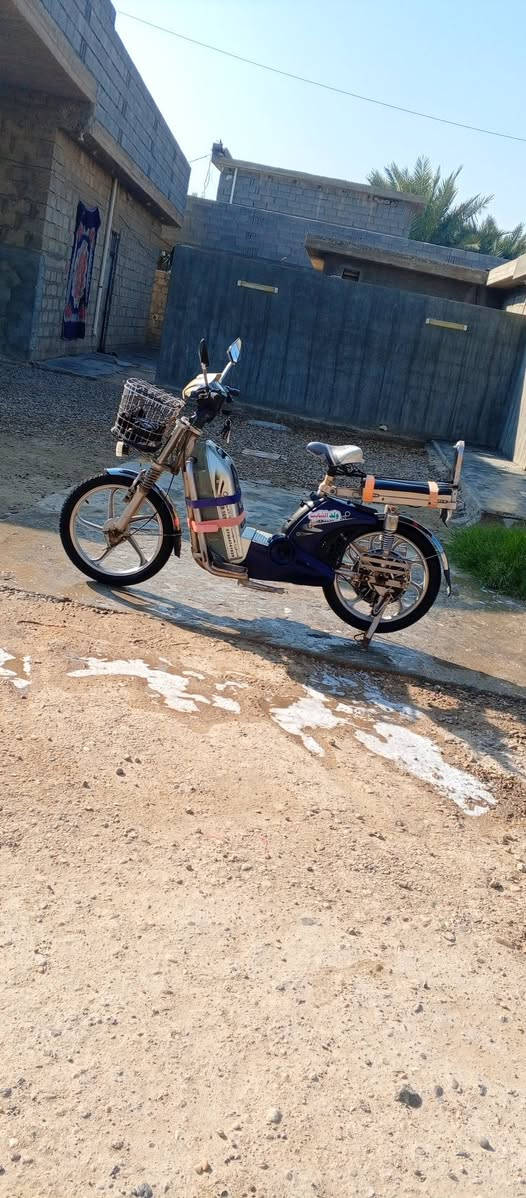 موطور لبيع لسعر ،300وخمسه وسبعين***********
