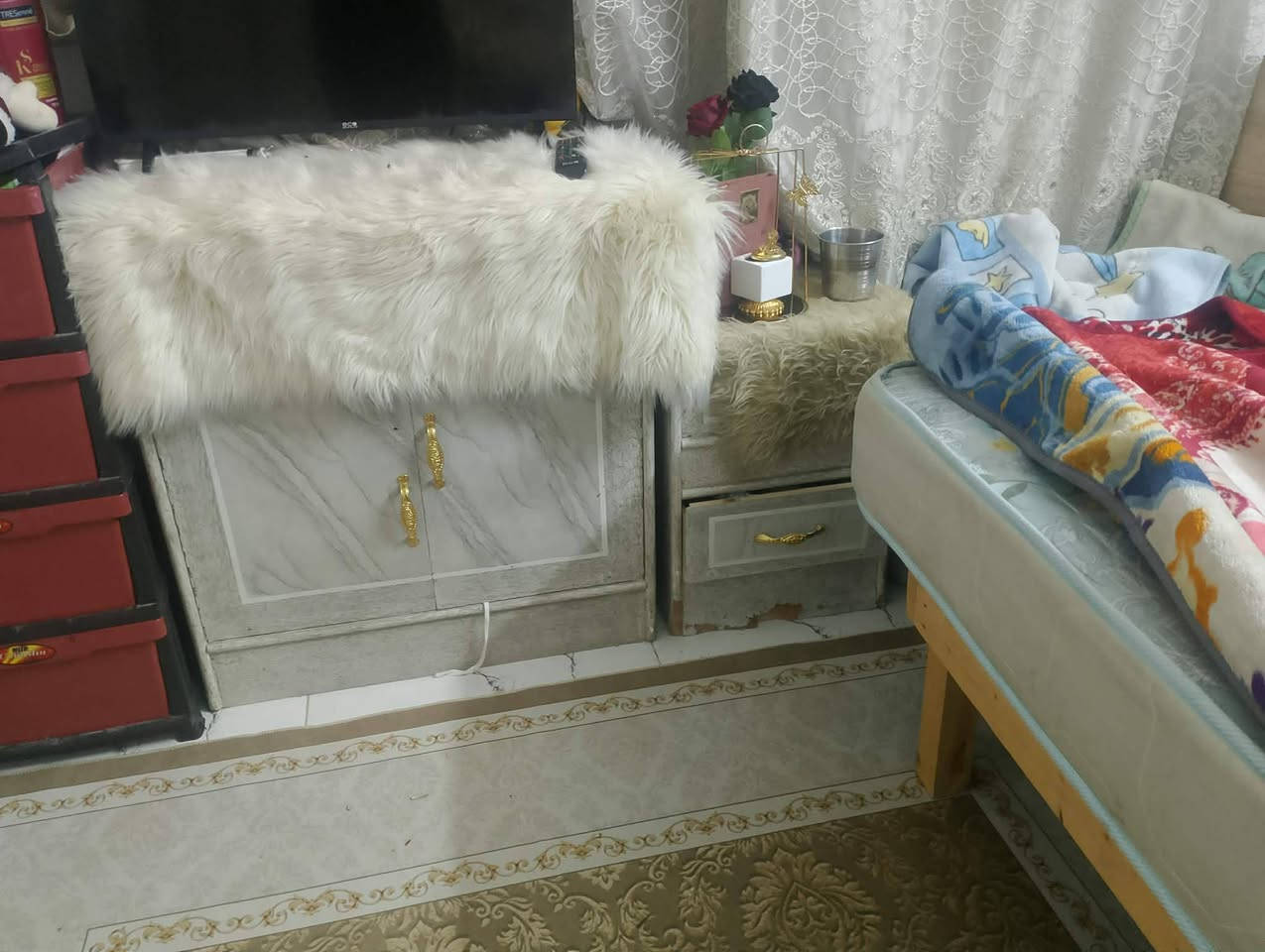 غرفه خشاب صاج عراقي نضيف استخدامها اشهر قليل اخذتها ب مليونين للبيع السعر مليون و 100 لان مستعجل عليها وبيها مجال/


**إذا كنت صاحب هذا الإعلان وتريد حذفه لأي سبب، رجاءا أرسل رسالة إلى الدعم الفني**