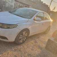 كيه سيراتو البيع 07715773119