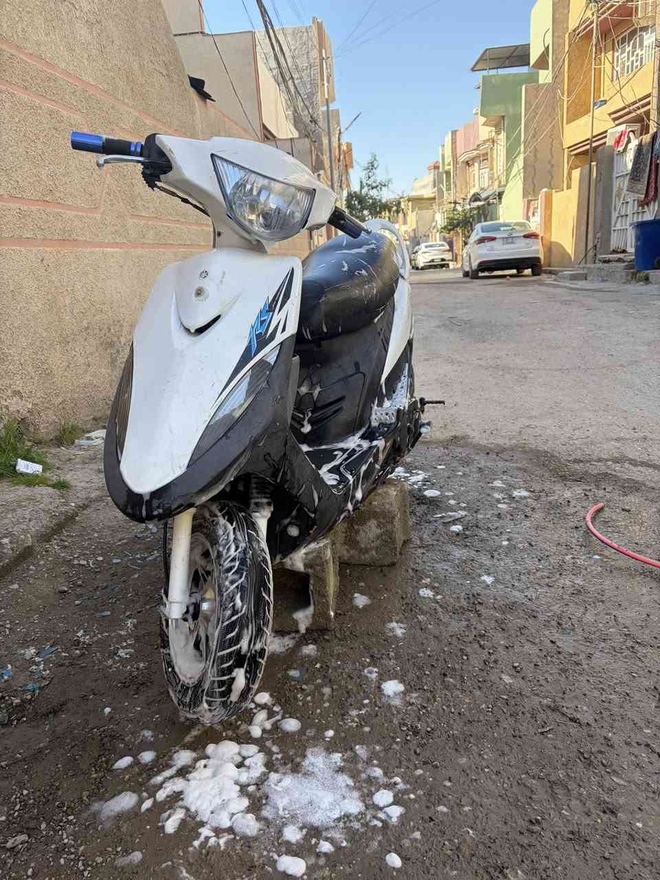 السلام عليكم ماكس عدله مال رمبه الدراجه مناقصها برغي واحد بيها وياله وصدر امامي رياضي مكينه مكفوله كهربائيات كله شغاله السعر ٧٥٠ للاستفسار ***********
