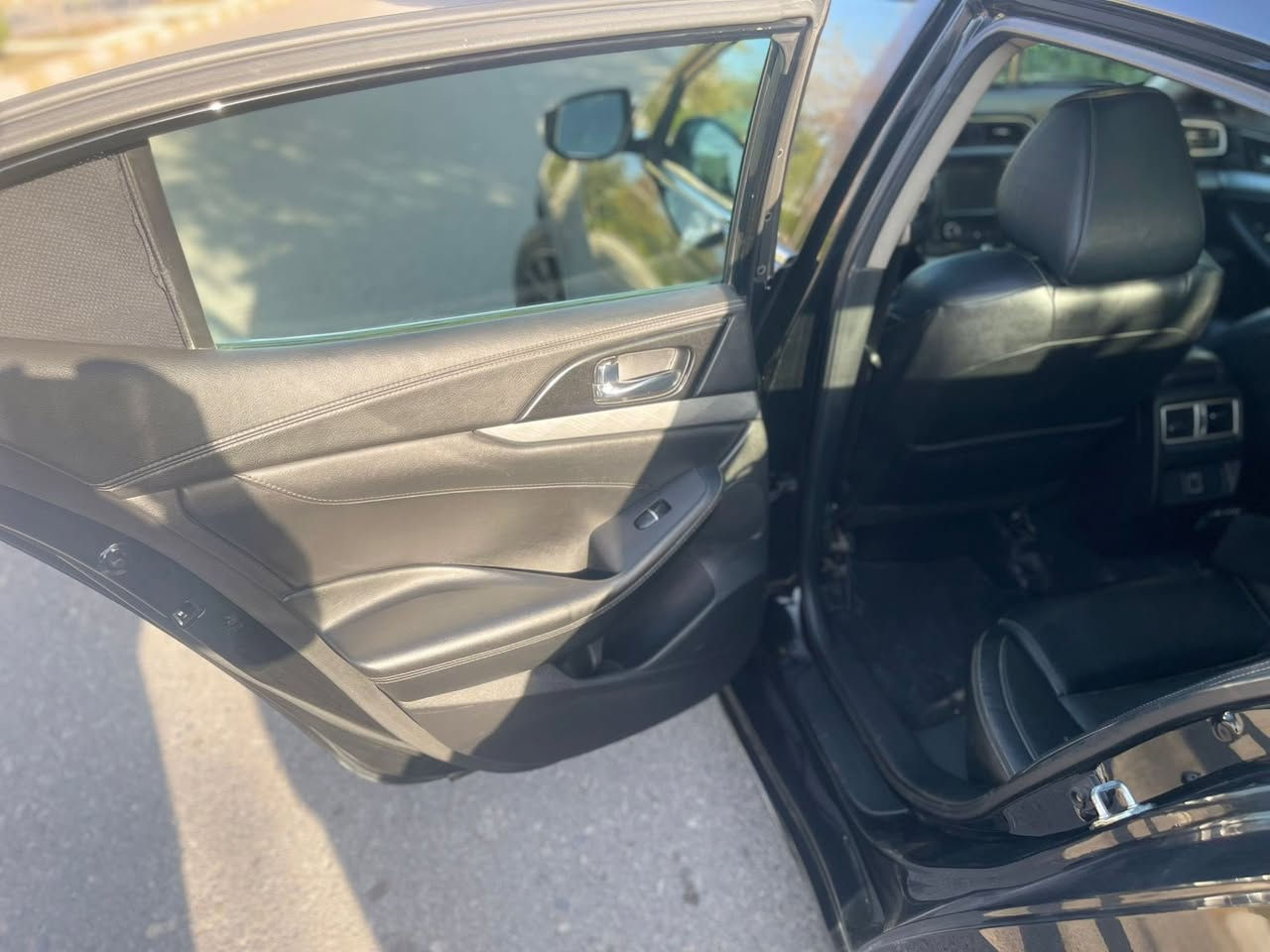 السلام عليكم
للبيع او المراوس
نيسان مكزيما
١٢٠ ورقه وبيها مجال
موديل ٢٠١٨
مواصفات SL
فول واحد ع واحد
لون اسود
يانوراما
بصمه
تشغيل عن بعد
٤ جامات اوتو
كشنات تدفئه
كشن سايق وسكن تحكم كهرباء
كشنات جك كهربائي
كشن حضن
كشن جلد
ماوس تحكمات فول
شاشه جبيره
شاشه كار بلي
تحكمات ستيرن فول
كير ستيرن
تبريد منفصل جهتين
تبريد مركزي
كير اوتو 
كير عادي
لد اضائه داخلي بالدشبول والبيبان بلادي
رادارات جانبيه
رادار امامي
رادار خلفي
حساسات اماميه
لايت حاجب 
بلاجكتور بلاد
تدفئه وتبريد بلادي 
محرك ٦/ ٣٥٠٠
كير ومحرك مكفول
حادثها كلش بسيط جاملغ وبونيد امريكا بدون دواخل 
بالعراق بيها بابين سايق وخلفه صبغ اثر شخط بدون قطره دواخل


**إذا كنت صاحب هذا الإعلان وتريد حذفه لأي سبب، رجاءا أرسل رسالة إلى الدعم الفني**