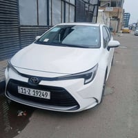 كورولا 2025 خليجي  هايبرت فول مواصفات سياره جديده جدا عل وضع شركه بصمه...