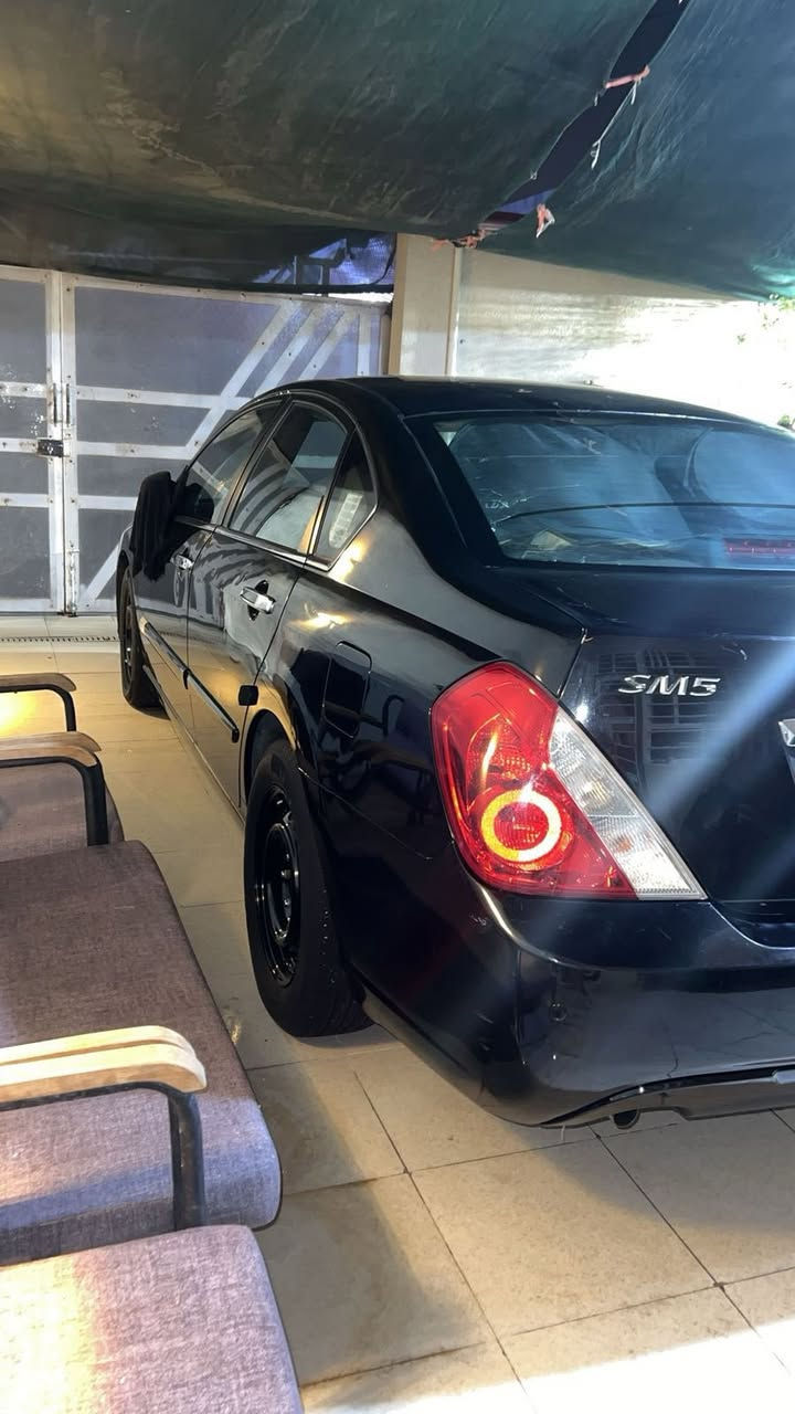 السلام عليكم رينو سفران للبيع 2010 
6 سلندر عنوان البصره سعر 90  ***********
