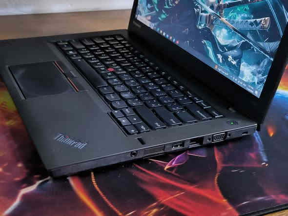 💻 Lenovo ThinkPad T450 🔥
✨أداء عملي وسعر مغري.

✨جهاز عملي👨‍💻، خفيف، ومناسب للدوام👨‍🎓 والدراسة👨‍💻—سعر💰 مقابل مواصفات ممتازة✅.

🩶🤍 المواصفات 🤍🩶

🐼 المعالج: كوراي 5 – الجيل الخامس فئة U
🐼 الذاكرة: RAM 8GB DDR3
🐼 التخزين: SSD بسعة 256GB
🐼 الشاشة: قياس 14 إنش
🐼 النظام: Windows 10 أصلي ومفعّل. 

⚠️ ملاحظة: توجد بقعتان بيضاء صغيرتان على الشاشة (مبيّنة بالصور البيضاء فقط)،لا تؤثر على الأداء. 

🖤🖤🖤🖤🖤🖤🖤🖤🖤🖤🖤🖤🖤🖤🖤🖤🖤🖤🖤🖤

💰 السعر:- 200 الف دينار فقط.

🚗يتوفر خدمة توصيل لجميع المحافظات.

❤️ بغداد 5 الف دينار فقط. 
❤️ محافظات 6 الف دينار فقط.

🖤🖤🖤🖤🖤🖤🖤🖤🖤🖤🖤🖤🖤🖤🖤🖤🖤🖤

🎊🎁 الهدايا الي توصل وياالجهاز 🎁🎊
1_ شاحنة الابتوب 
2_حقيبة الابتوب 
3_ماوس ضوئي
4_ماوس باد 

🖤🖤🖤🖤🖤🖤🖤🖤🖤🖤🖤🖤🖤🖤🖤🖤🖤🖤

📑ضمان لمدة عشره أيام من تاريخ الإستلام. 

☎️للحجز والاستفسار الرجاء التواصل على الواتساب أو المازنجر. ***********

🖥️مكتب النبأ لتجارة لابتوبات المستعملة وقطع الغيار. 

⏰أوقات العمل من 4 عصرا الى 12 مساء.
