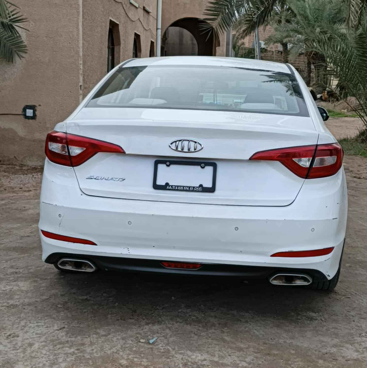 سوناته 2017  خليجي رقم مثنى انگليزي بسمي مكفوله من التبديل بيه صبغ  قليل وبيه بارد گير مكينه مكفوله رقم صاحب السياره 078-000-56900
