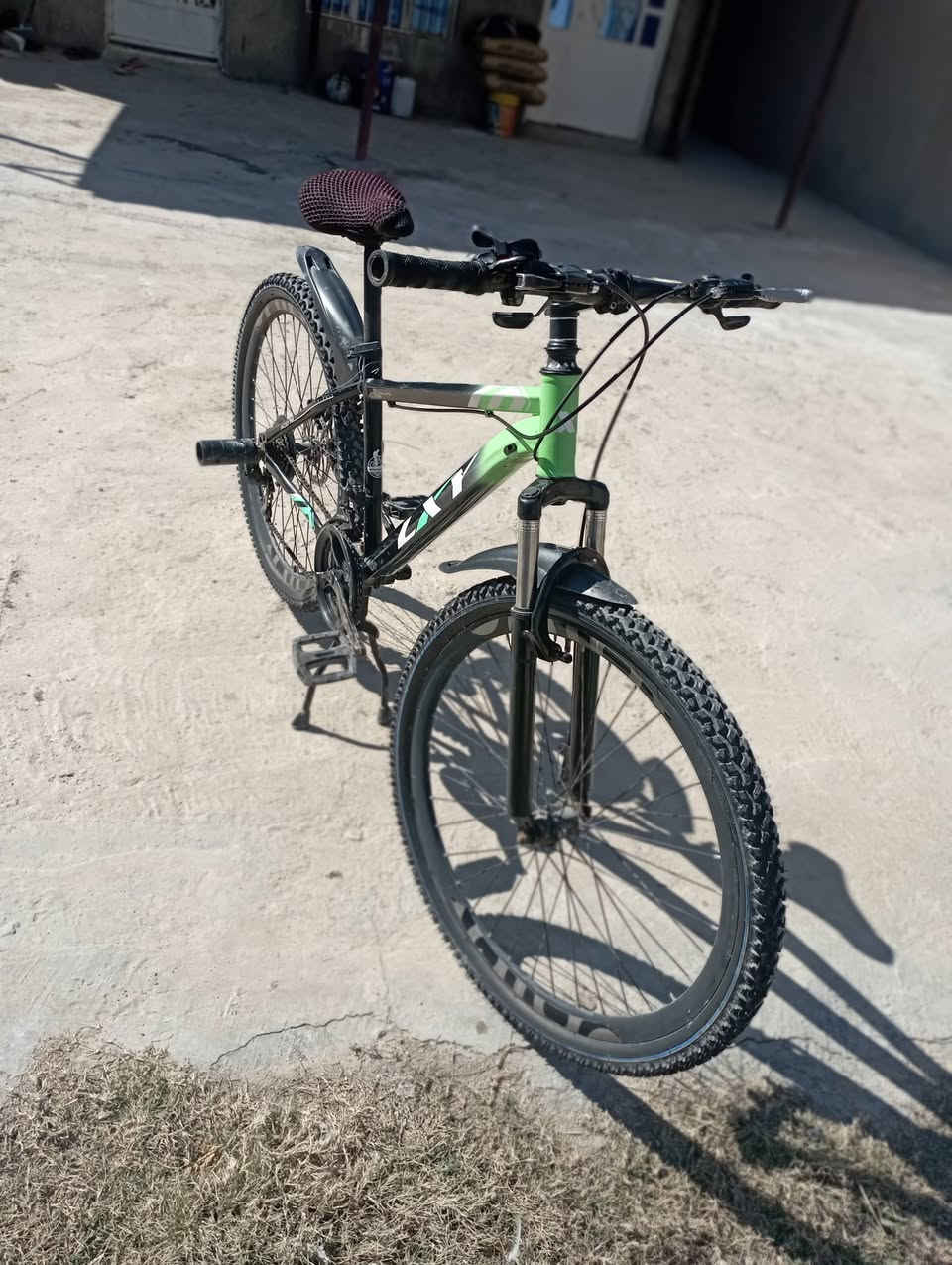 السلام عليكم باسكل جبلي حجم 26 فول نضافه كلشي بي شغال السعر 75وبي مجال للطيبين مكاني حله خلف جامعه بابل قرب مدرسه الشيماء للتواصل خاص


**إذا كنت صاحب هذا الإعلان وتريد حذفه لأي سبب، رجاءا أرسل رسالة إلى الدعم الفني**