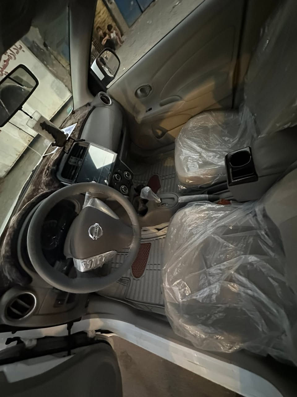 نيسان سني هندي مديل ٢٥ماشيه ١٤الف رقم اربيل مكفوله بس ماعدا تكحيل كارت بل الباب الخلفي الايمن البصره حي الخليج ‭***********‬
