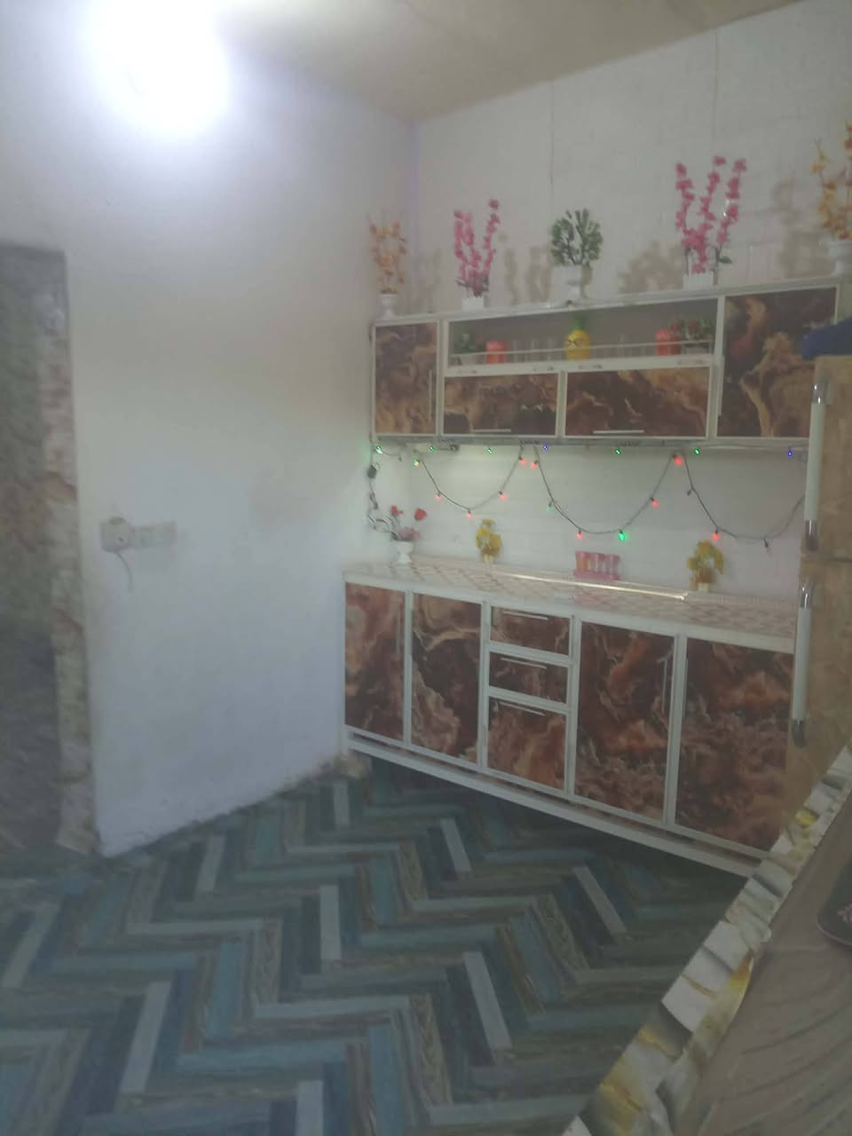 السلام عليكم
بيت للبيع زراعي المساحه 320 متر العنوان بالسده حي البكر حي كمال مساحة البيت ١٢٠ تحت البناء يتكون من / غرفتين + صاله + مطبخ + صحيات + طارمه خدمات كامله السعر المطلوب ( 40 ) مليون وبي مجال الاستفسار اكثر / *********** // ***********
