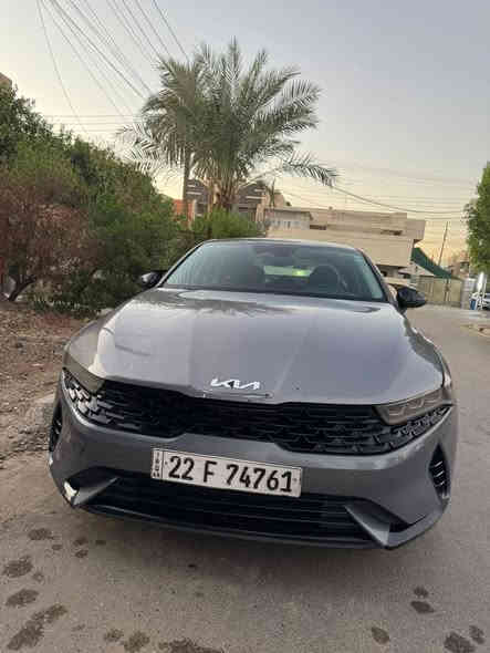 السلام عليكم كي فايف 2021وارد امريكي رقم اربيل تحويل شوكت متحب حادثها مثل مموضح بالصور فقط بنيد ماشيه 81سياره جديده كلش ومناقصها شي مواصفات بصمه شاشه تحكمات كامره داخلها جديد سعرها 153وبيها مجال مكاني بغداد عامريه ***********
