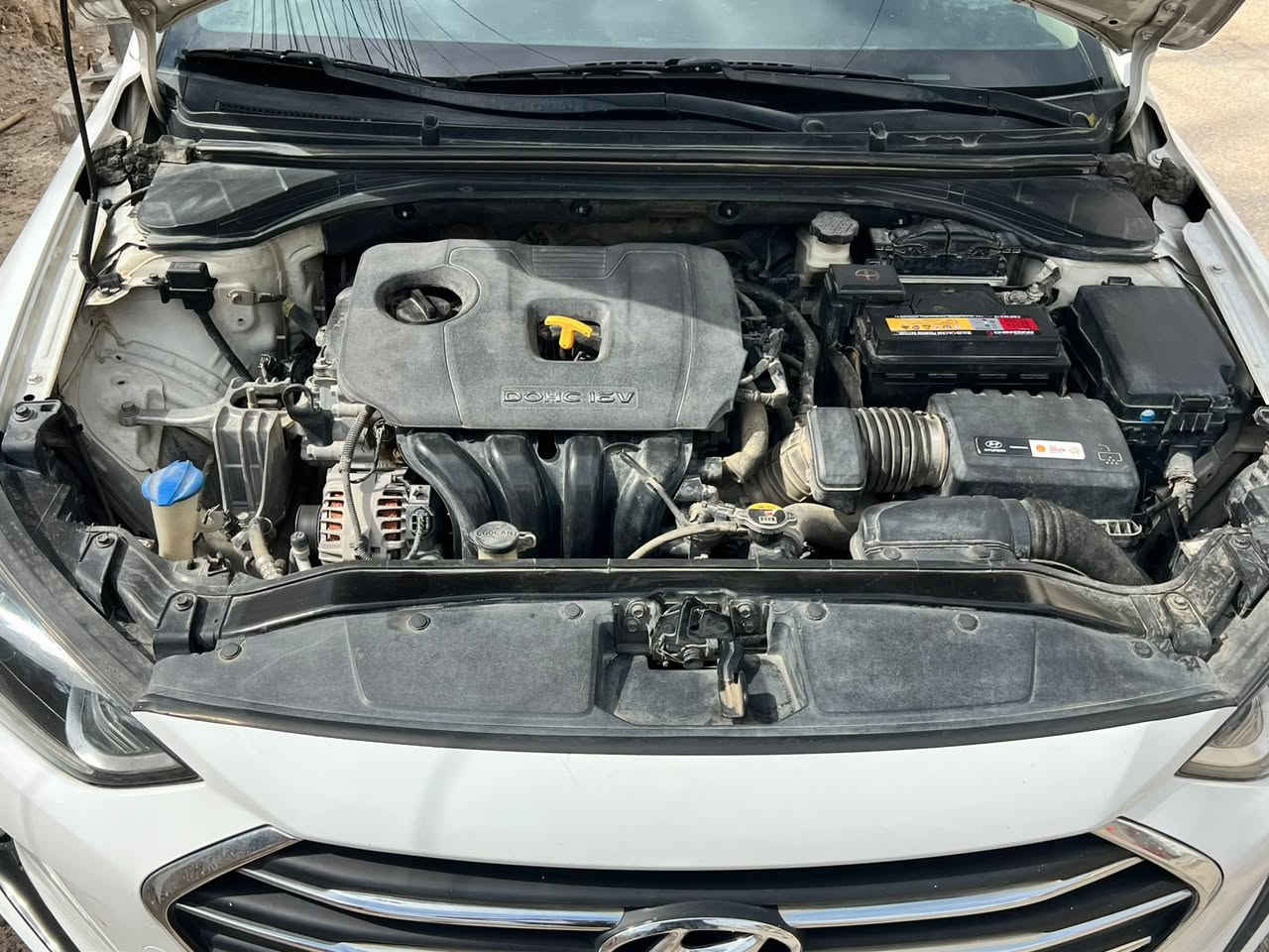 السلام عليكم 
من رخصة الادمن
النترا 2018 خليجي رقم اربيل دولي شرط التحويل 
سلايد خساس خلفي تحكم ستيرن شاشه كامره محرك كير مكفولات باتري جديد صدر جديد تخم تابر جديد سياره جاهزه على اخر حبه بيه باب خلف الصدر مبدله وربع الجاملغ صبغ وبيه بل بنيد على تصليح على كد فلس موضح بل صوره قبل التصليح 
السعر 14500$وبيه مجال بسيط مكان السياره بغداد حي الرساله الثانيه
تليفون ***********
